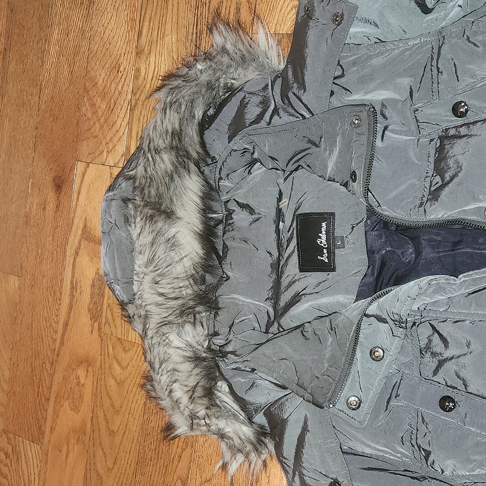 Coat - Picture 2 of 4